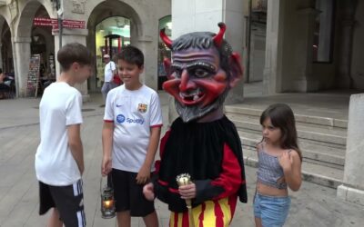 Figueres reparteix la Flama del Canigó a pobles i associacions